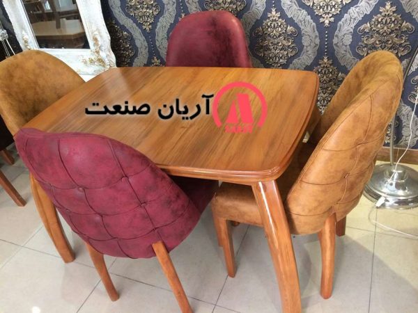 میز ناهار خوری چوبی